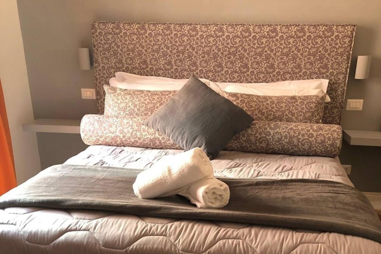 Room 94 Piazza Di Spagna Rzym Zewnętrze zdjęcie