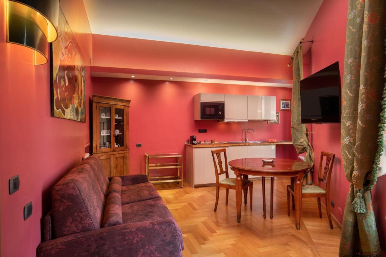 Room 94 Piazza Di Spagna Rzym Zewnętrze zdjęcie